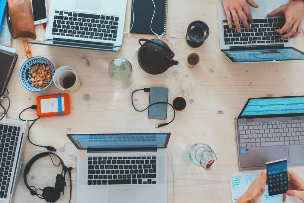 Training on how to launch an online store